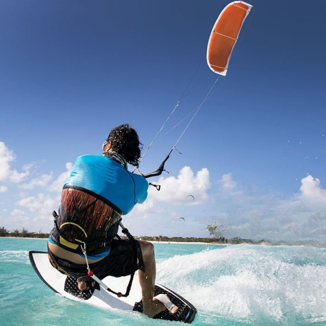 kitesurf-en-tarifa.svg